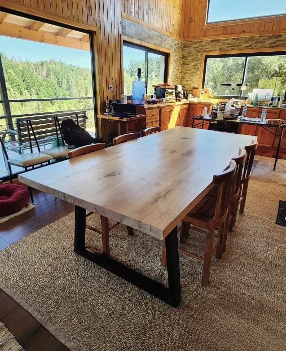 Mesa de comedor con base de fierro — Taller Rere